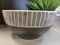 Monochrome 8pc Essentials Set